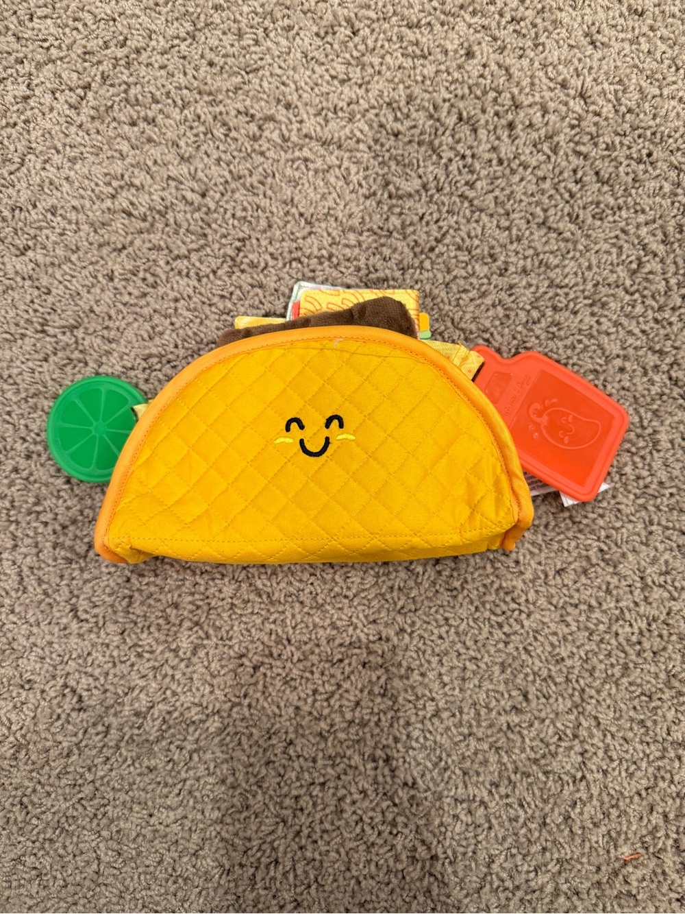 Melissa & Doug Fill & Spill Soft Taco